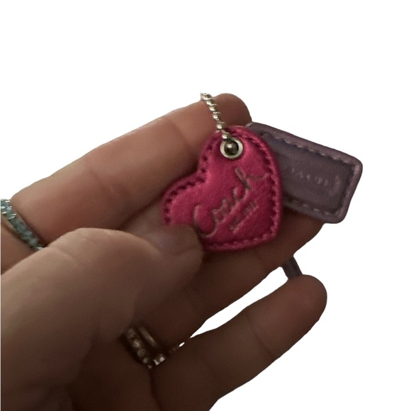 NWOT coach Purple Heart wristlet cokes with two keychains pink interior - Picture 3 of 6